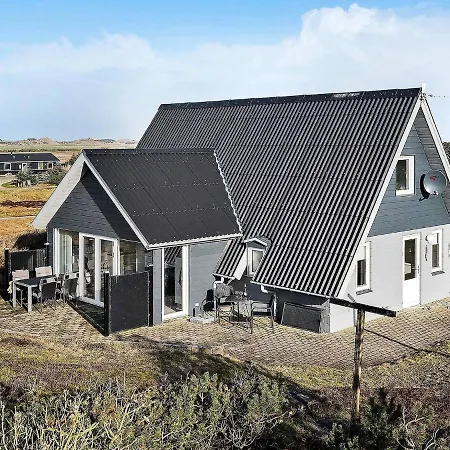 Three-bedroom Holiday In Ringkobing 20 Søndervig