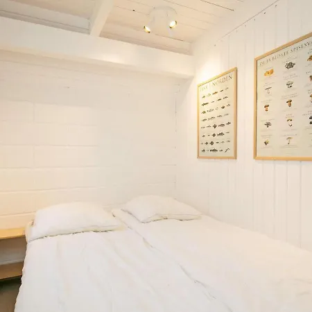 Three-bedroom Holiday In Ringkobing 20 *